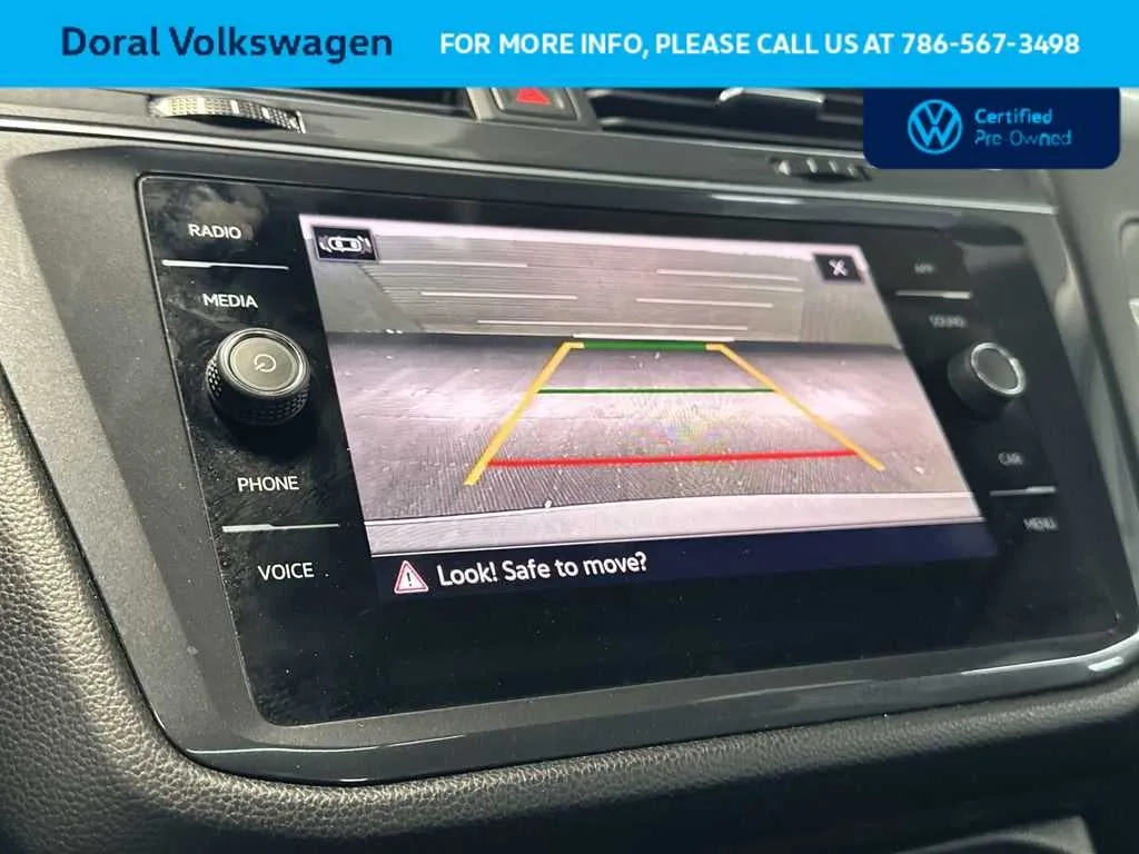 2023 Volkswagen Tiguan SE photo 19