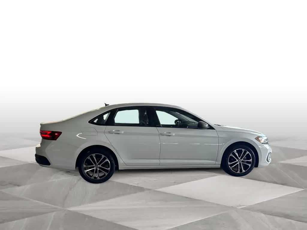 2023 Volkswagen Jetta Sport photo 9