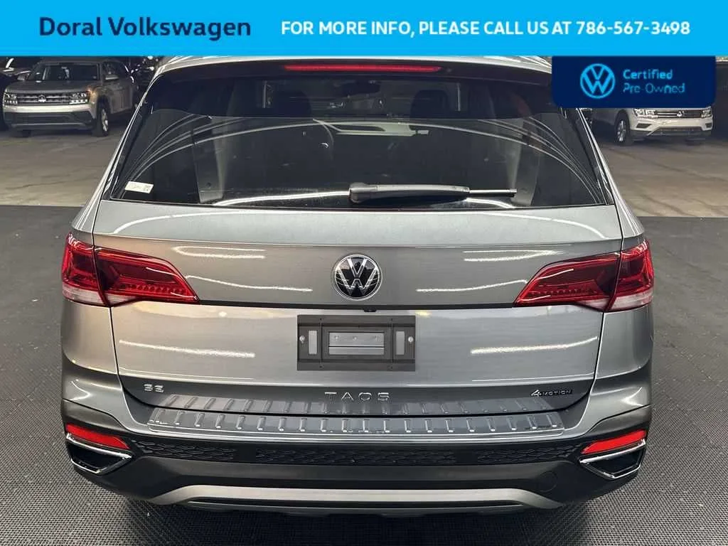 2024 Volkswagen Taos SE photo 12