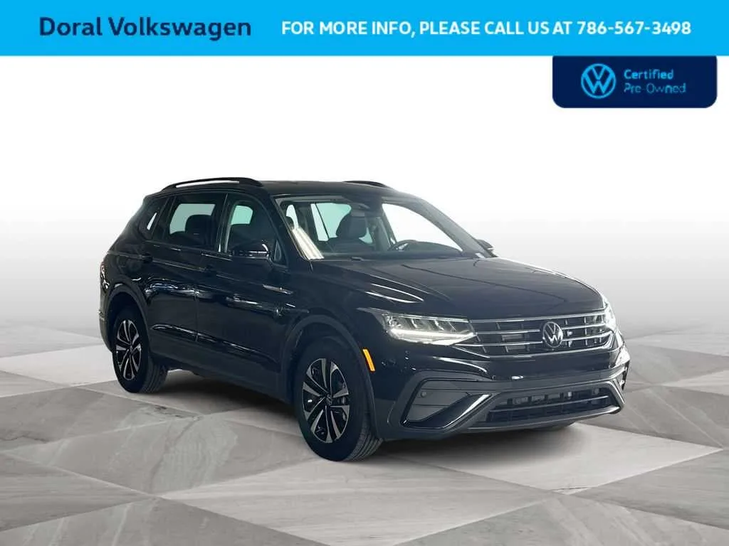 2023 Volkswagen Tiguan S photo 2