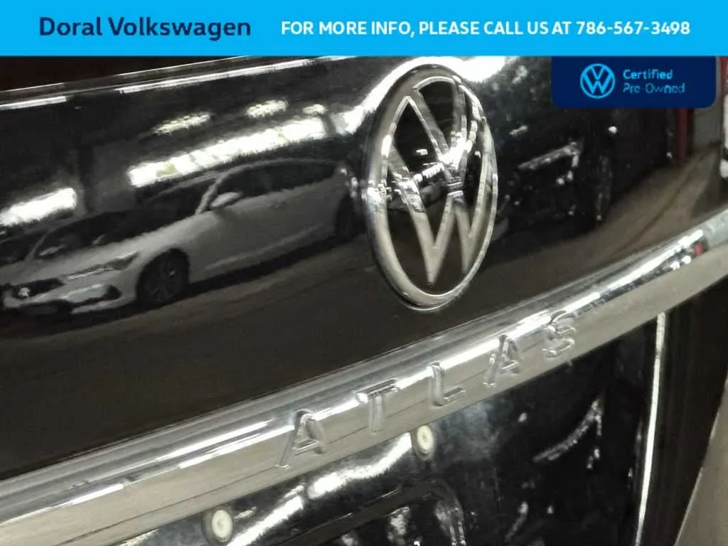 2023 Volkswagen Atlas Cross Sport 3.6L V6 SE w/Technology photo 10
