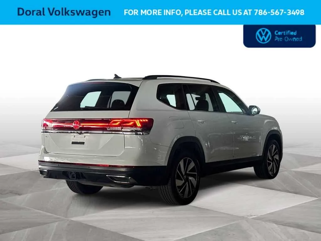 2024 Volkswagen Atlas 2.0T SE w/Technology photo 8