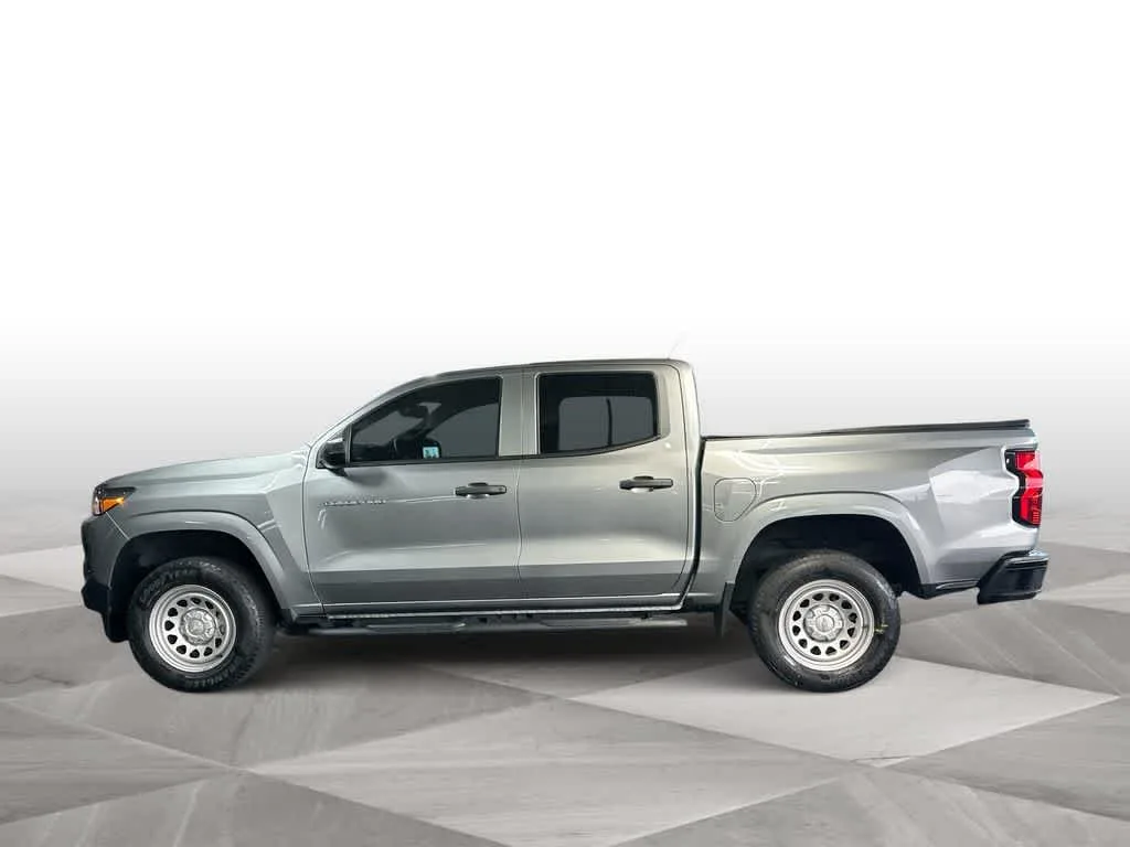 2023 Chevrolet Colorado 2WD Work Truck photo 5