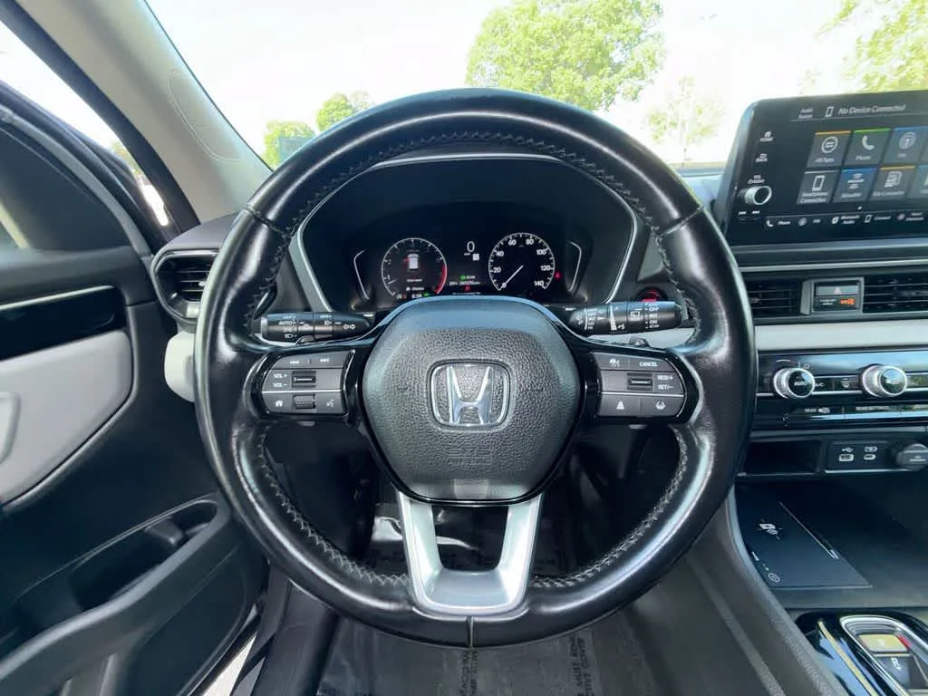 2024 Honda Pilot EX-L 8 Passenger photo 15