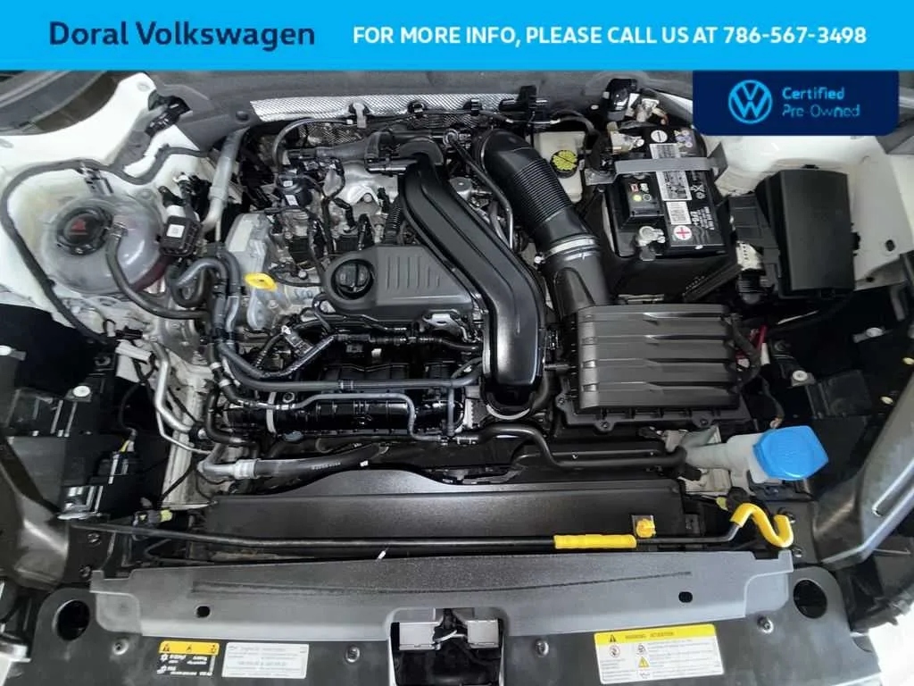 2023 Volkswagen Taos SE photo 12