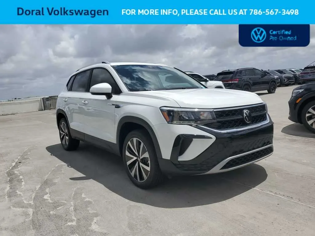 2024 Volkswagen Taos SE photo 11