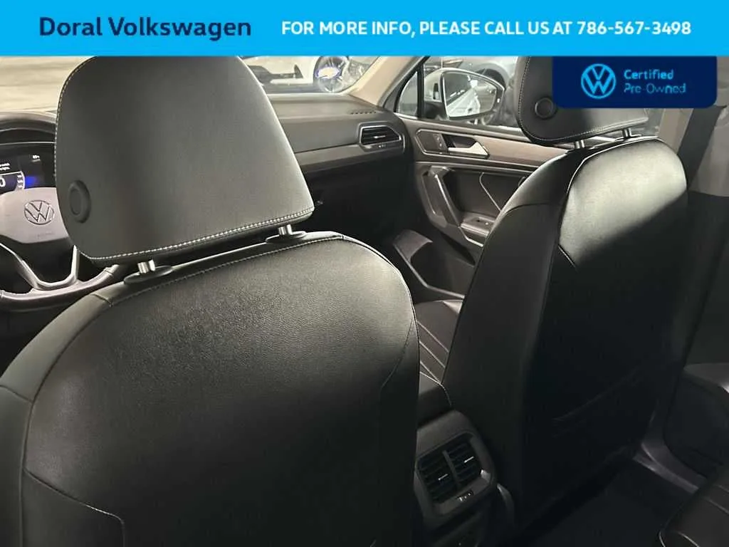 2023 Volkswagen Tiguan SE photo 23