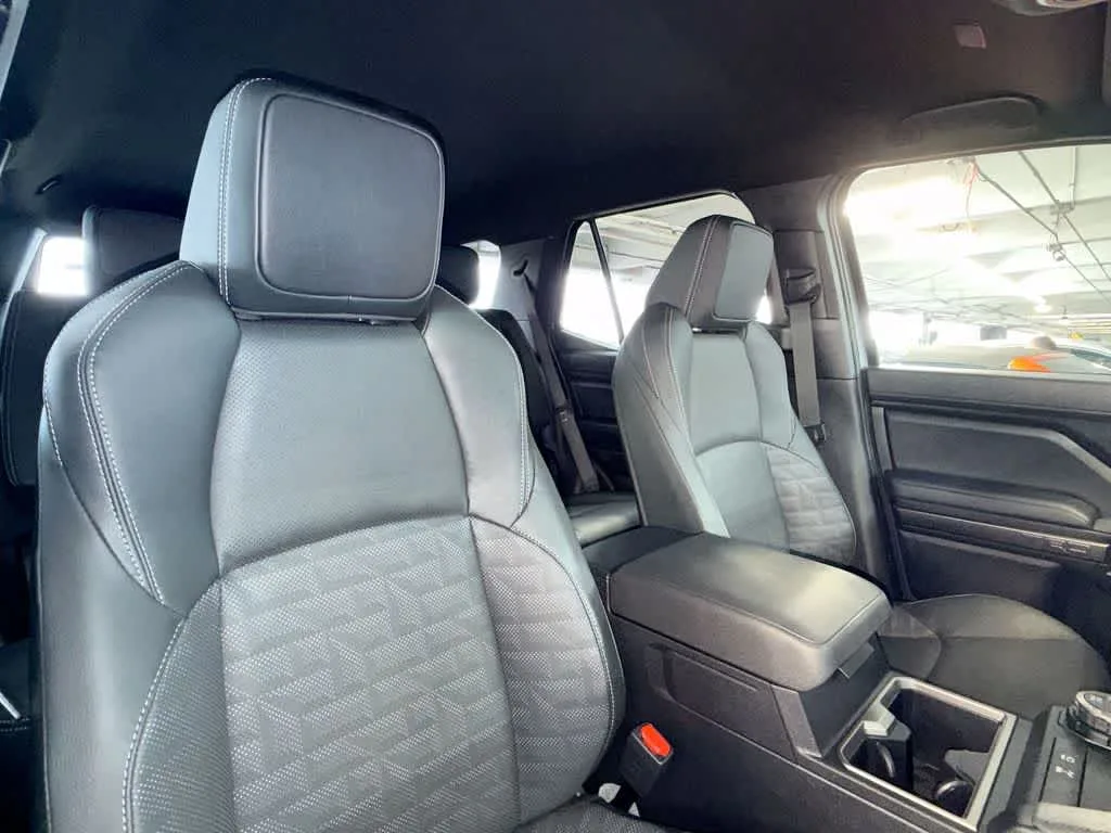 2026 Toyota 4Runner TRD Off Road Premium photo 26