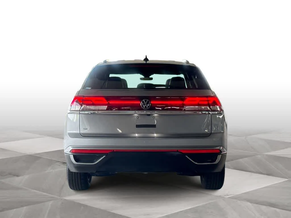2024 Volkswagen Atlas Cross Sport 2.0T SE photo 7