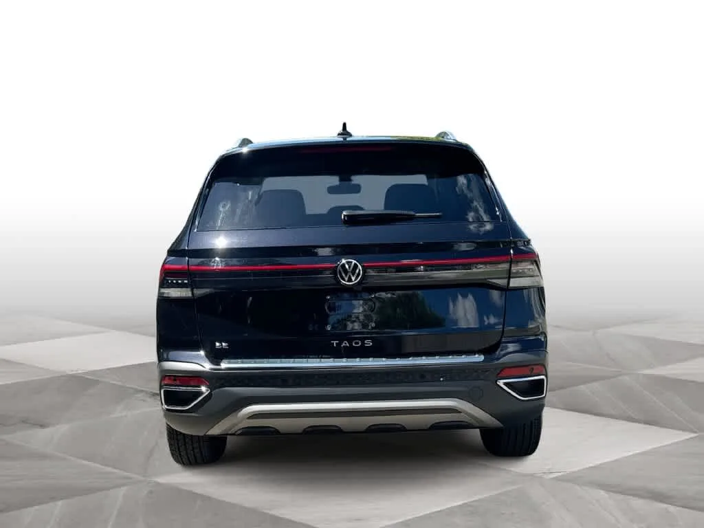 2026 Volkswagen Taos SE photo 7