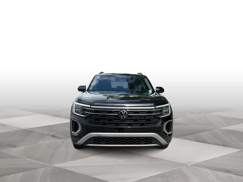 2024 Volkswagen Atlas 2.0T Peak Edition SEL photo 3