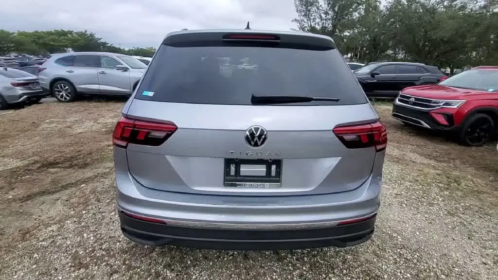 2024 Volkswagen Tiguan S photo 7