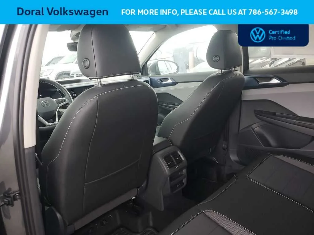 2024 Volkswagen Taos SE photo 27