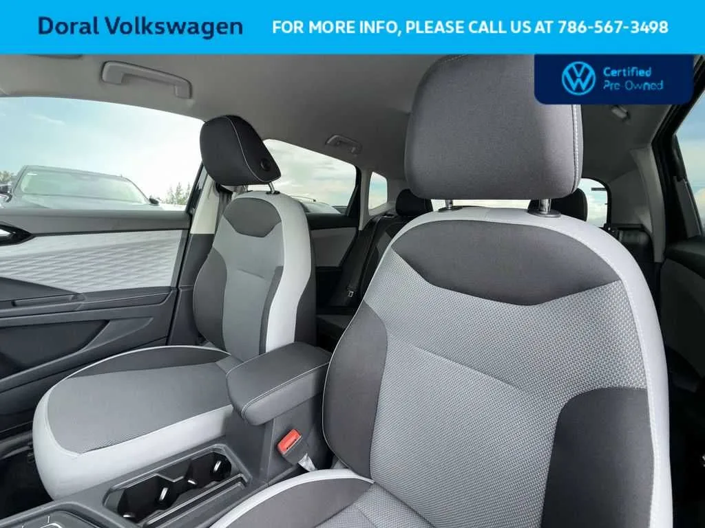 2024 Volkswagen Taos S photo 14