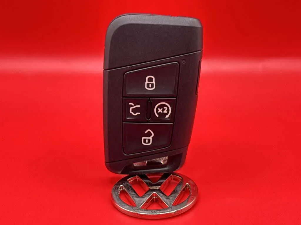 2024 Volkswagen Taos SE photo 34