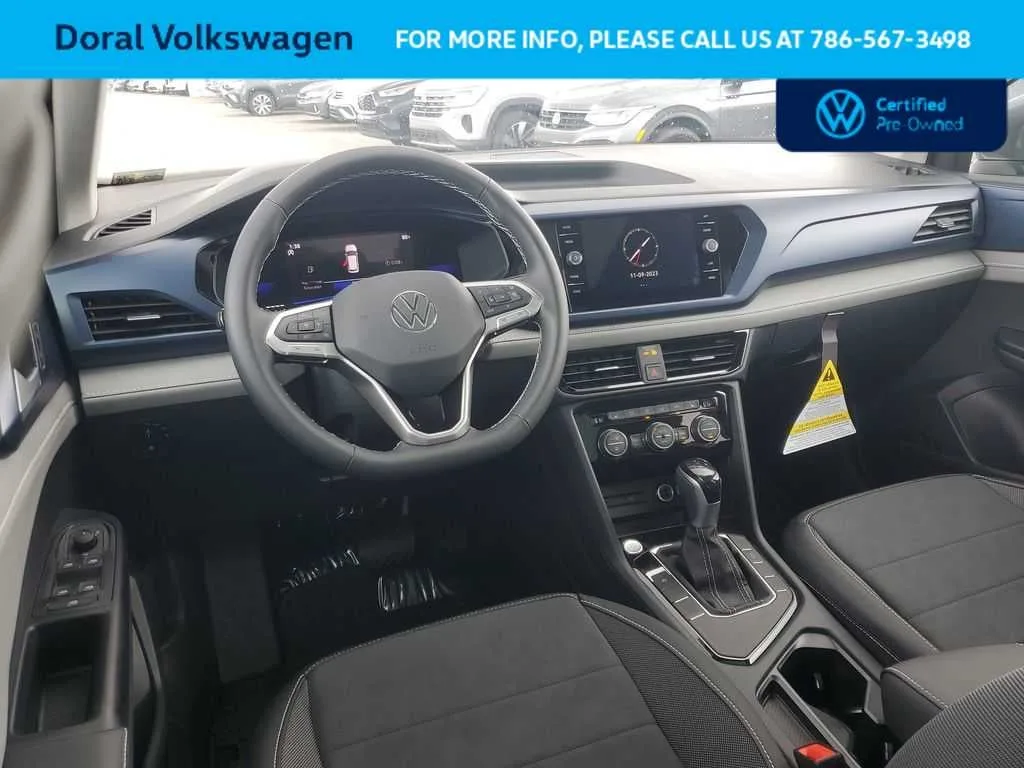 2024 Volkswagen Taos SE photo 28
