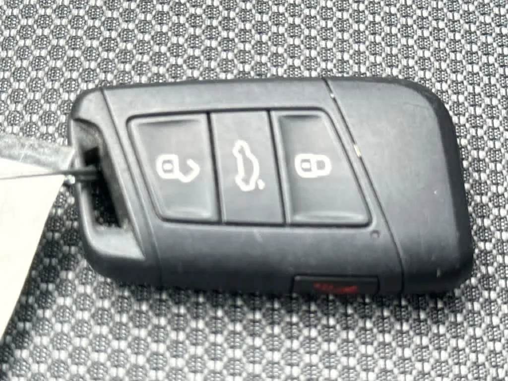 2023 Volkswagen Taos S photo 28