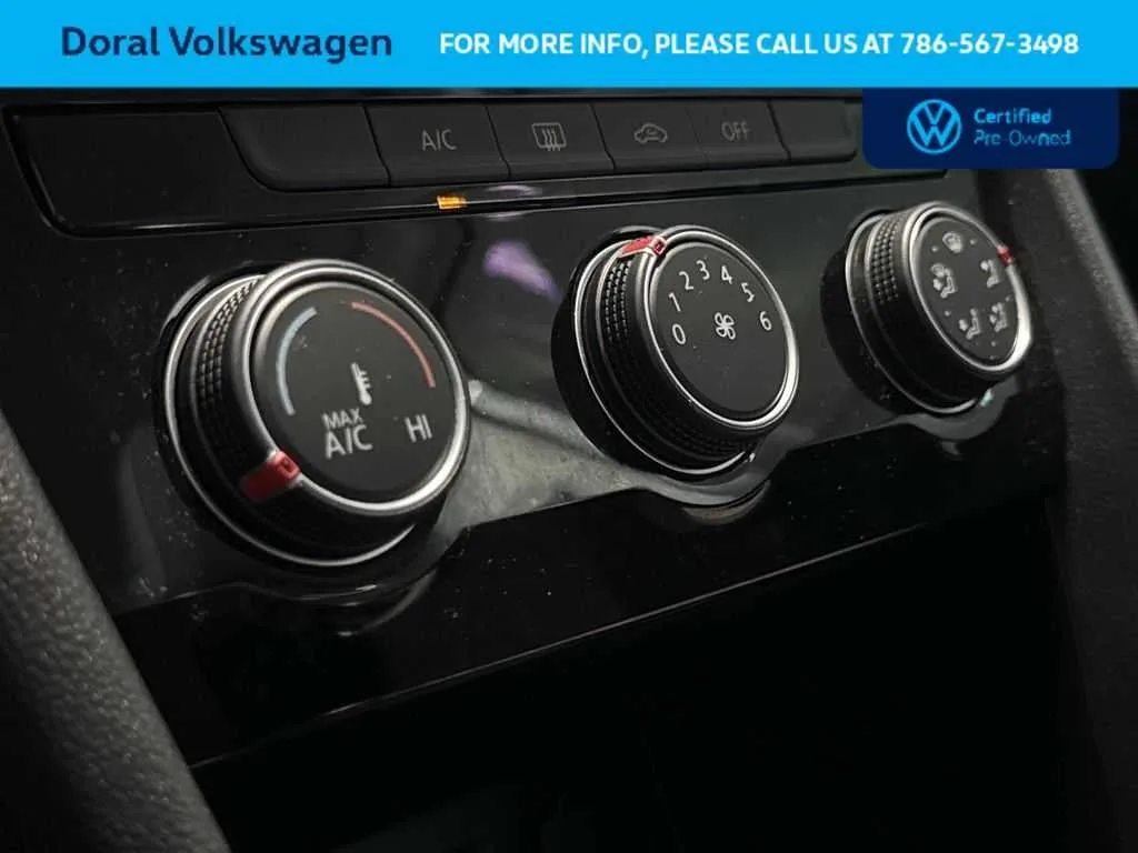 2024 Volkswagen Taos S photo 20