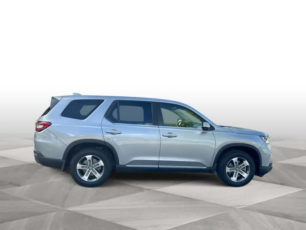 2024 Honda Pilot EX-L 8 Passenger photo 9
