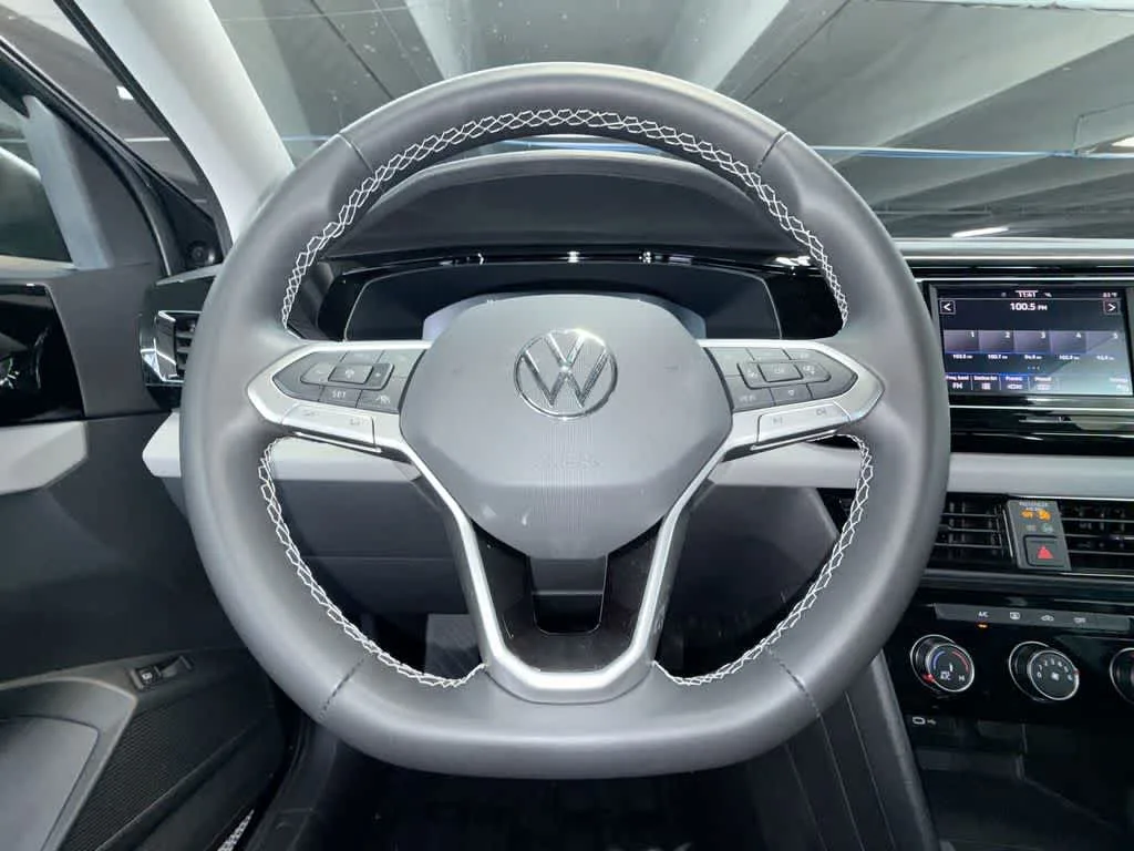2024 Volkswagen Taos S photo 15