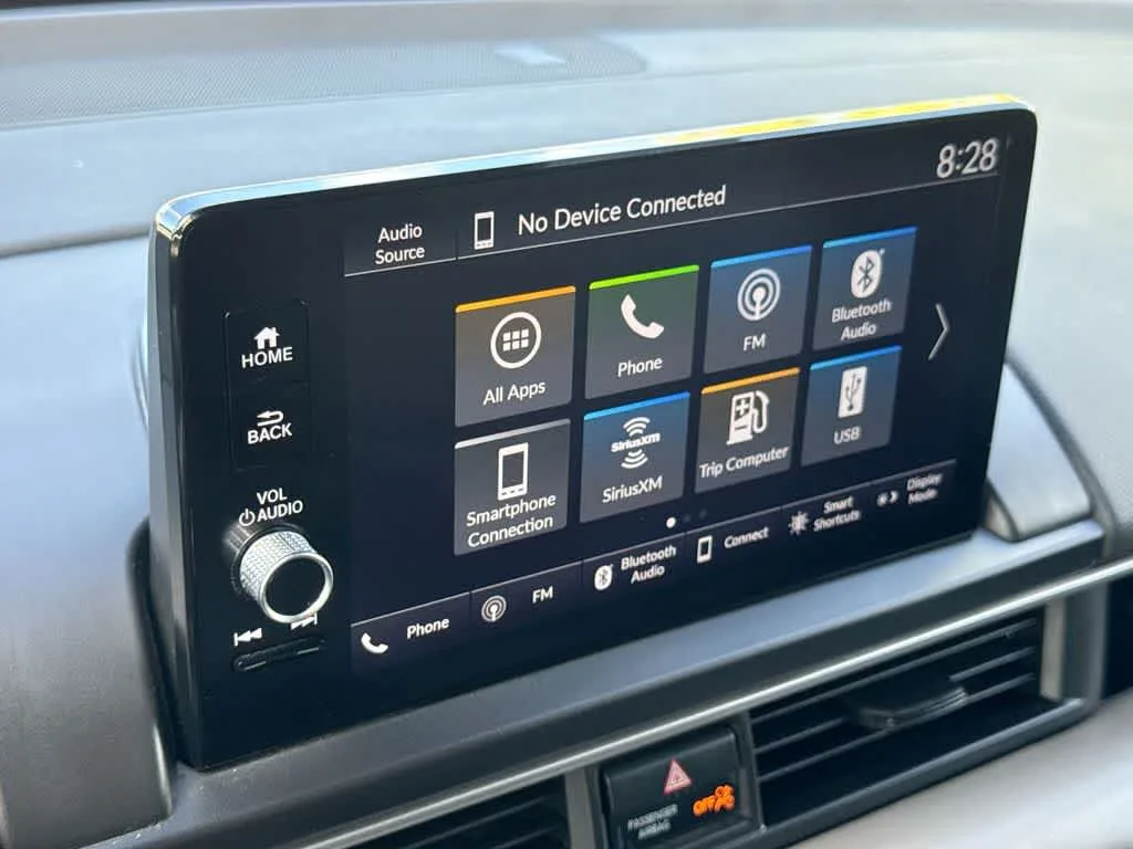 2024 Honda Pilot EX-L 8 Passenger photo 17