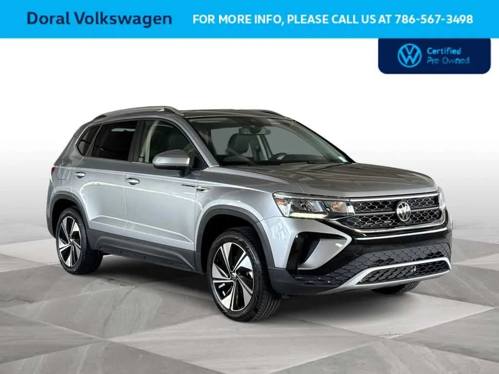 2024 Volkswagen Taos SE photo 2
