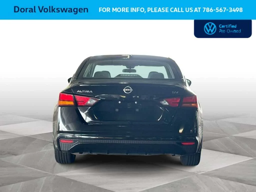 2024 Nissan Altima 2.5 SV photo 7