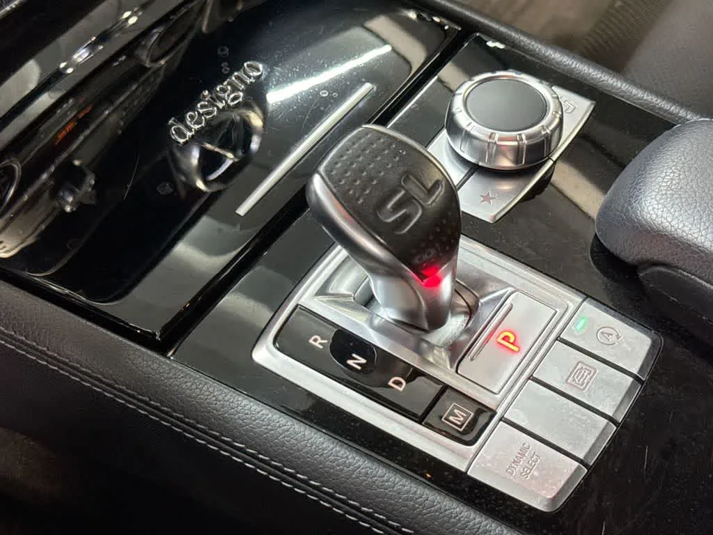 2017 Mercedes-Benz SL 550 SL 550 photo 19