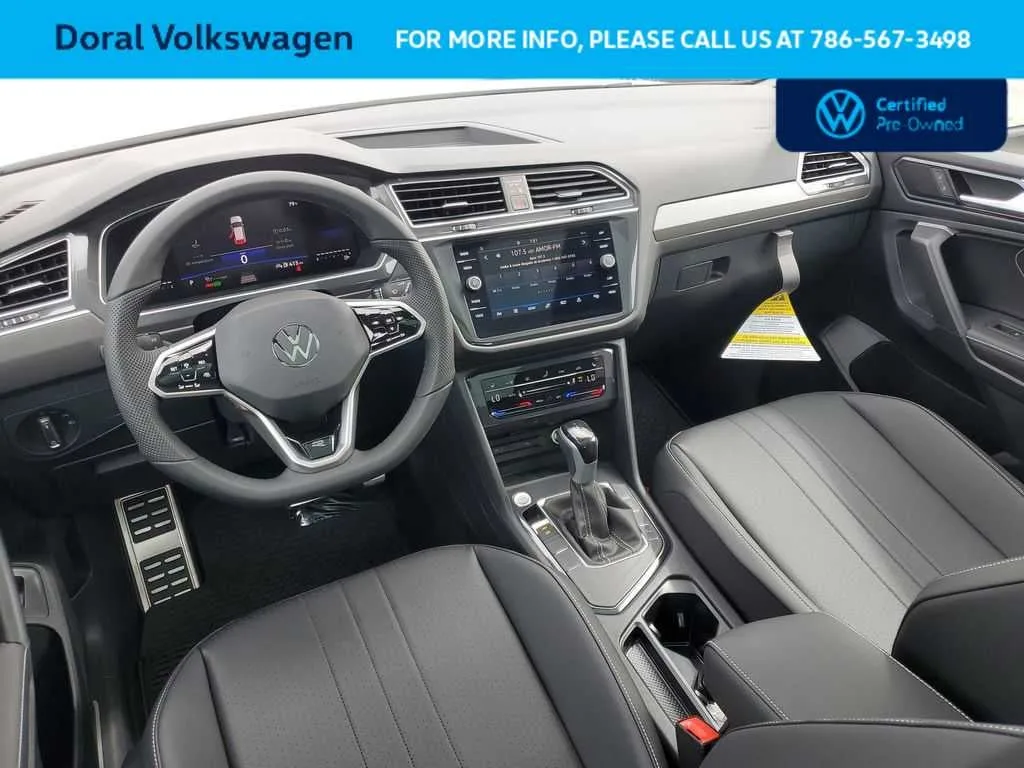 2024 Volkswagen Tiguan SE R-Line Black photo 28