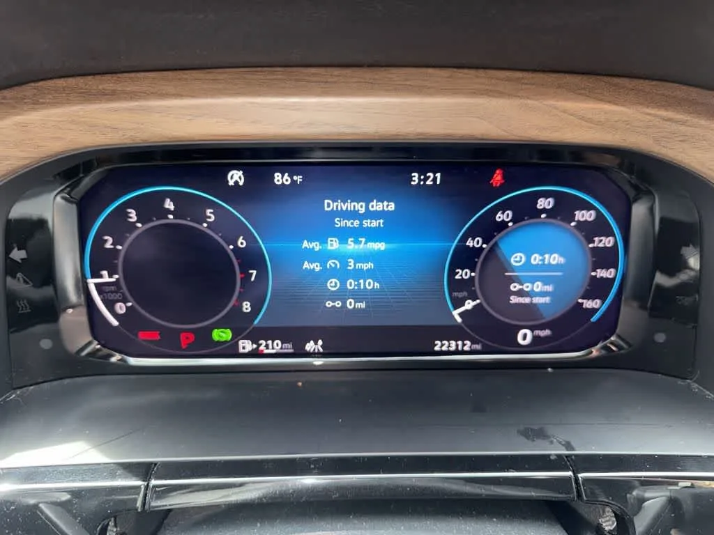 2024 Volkswagen Atlas 2.0T SE w/Technology photo 16