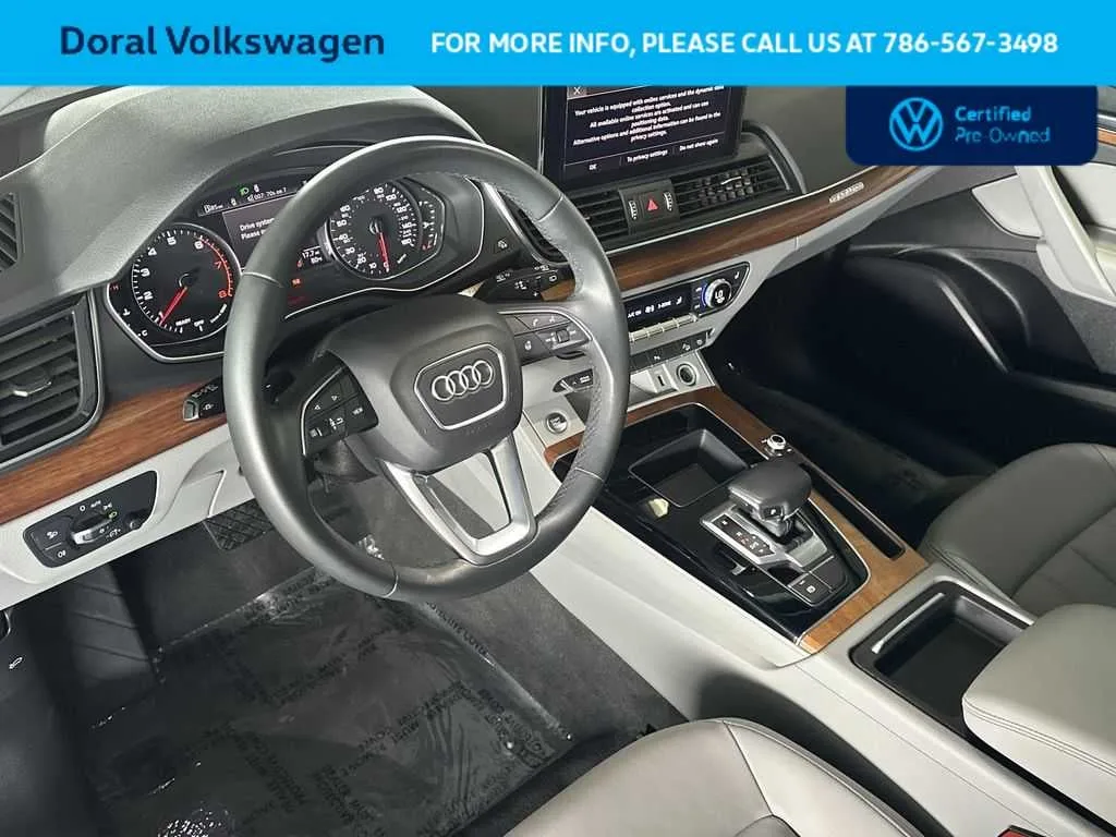 2022 Audi Q5 S line Premium photo 13
