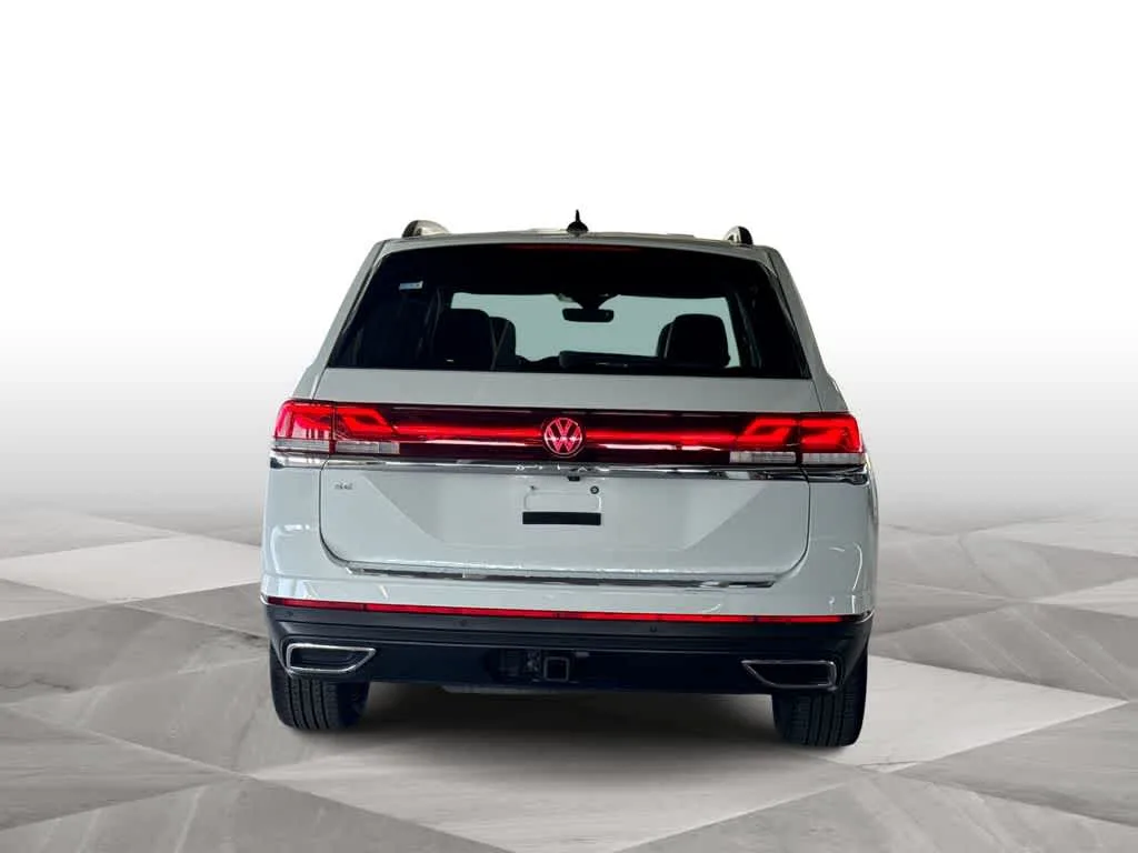 2024 Volkswagen Atlas 2.0T SE w/Technology photo 7