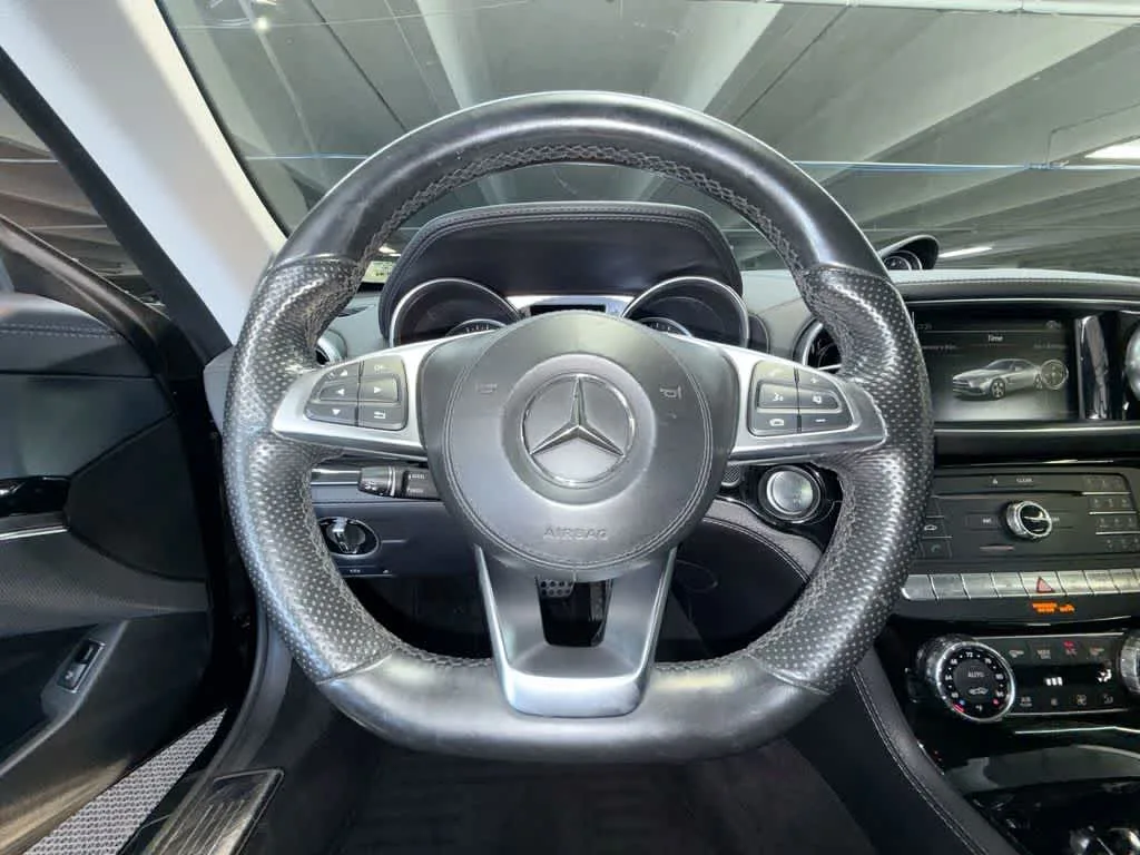 2017 Mercedes-Benz SL 550 SL 550 photo 14