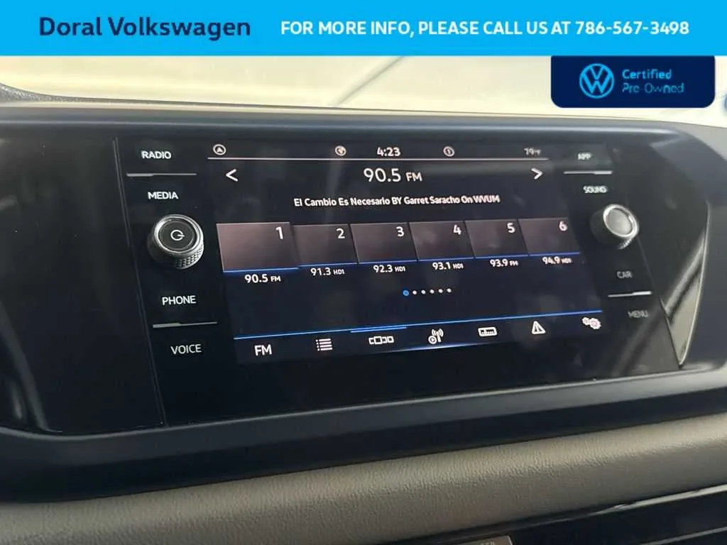 2022 Volkswagen Taos SE photo 18