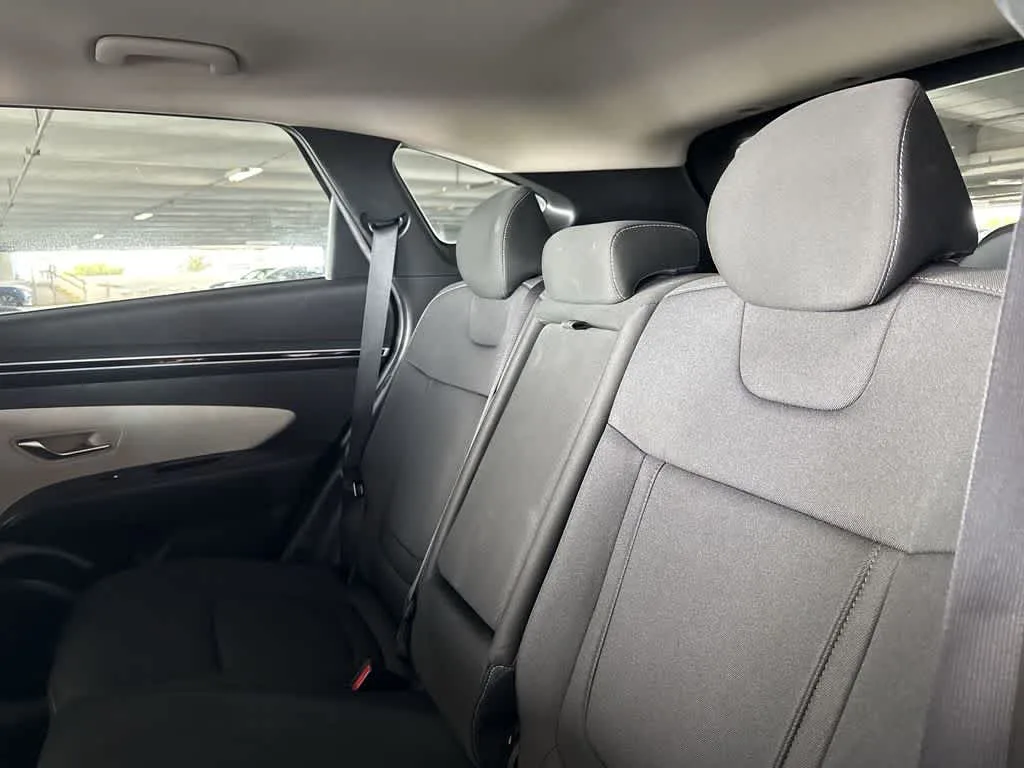 2024 Hyundai Tucson SE photo 22