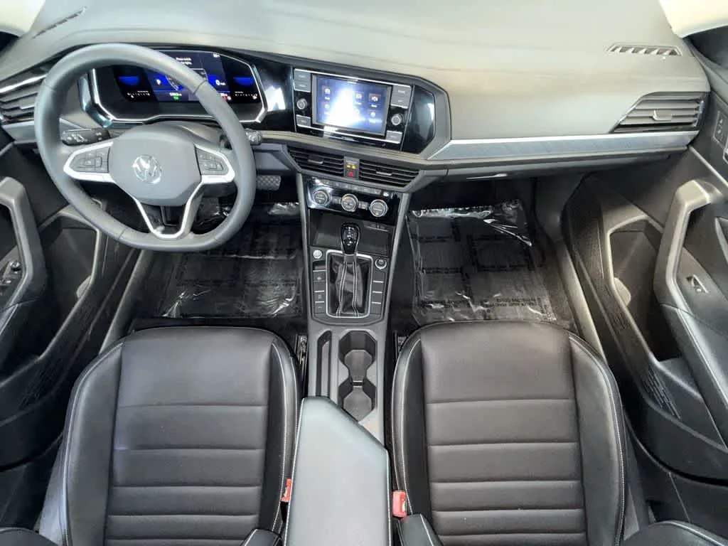 2022 Volkswagen Jetta SE photo 24