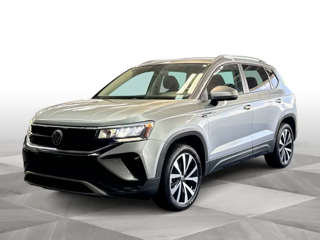 2022 Volkswagen Taos SE photo 4