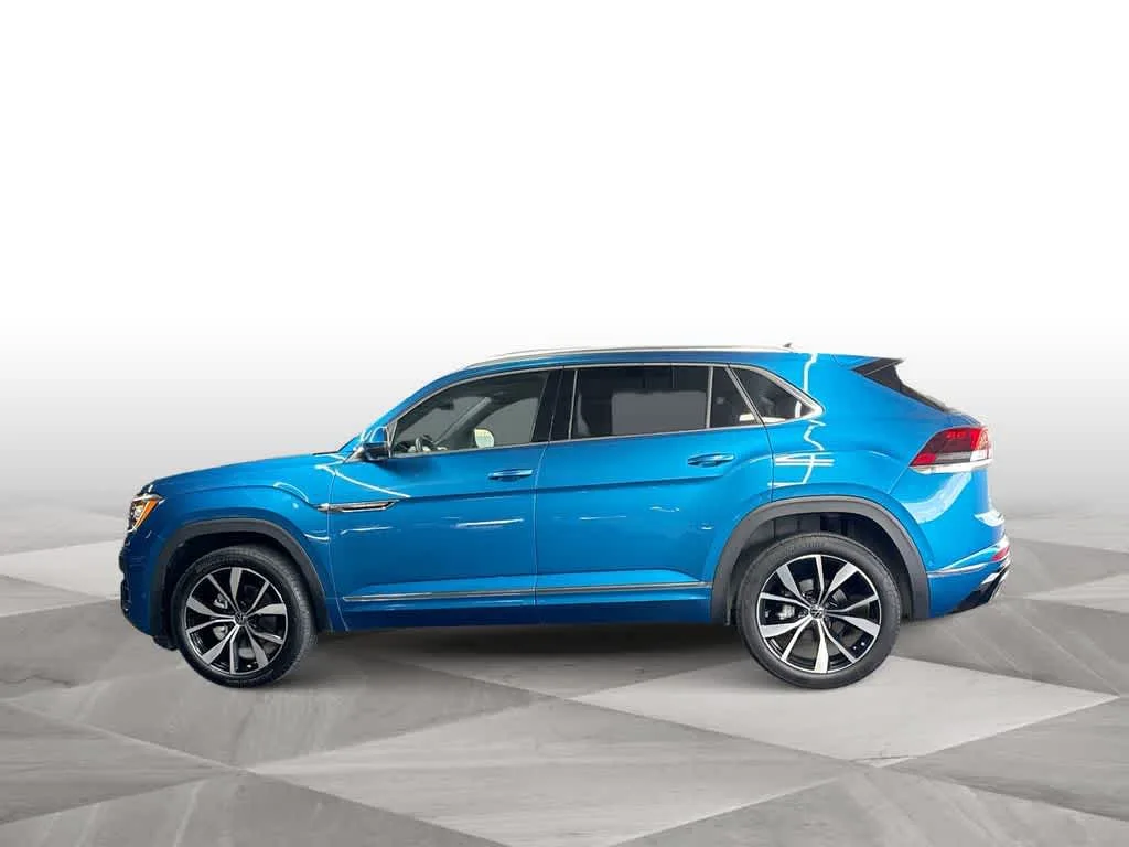 2024 Volkswagen Atlas Cross Sport 2.0T SEL Premium R-Line photo 5