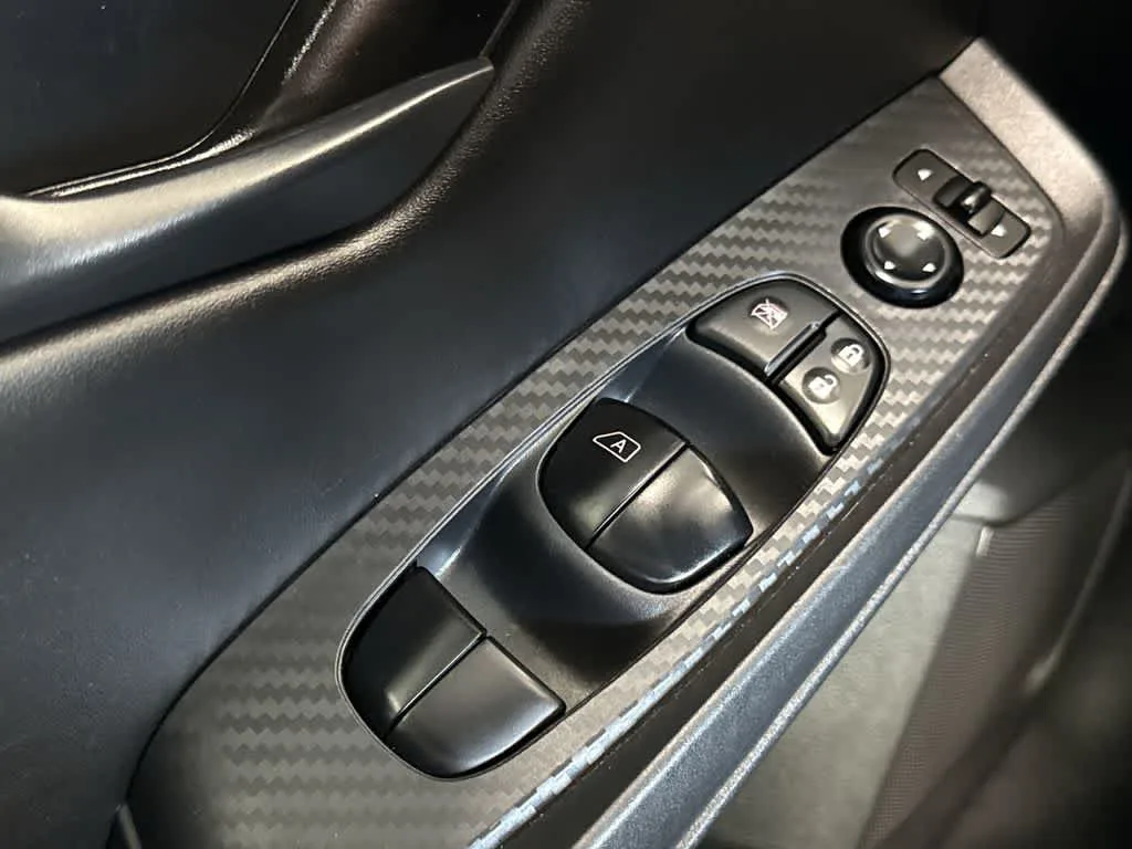 2025 Nissan Sentra S photo 21