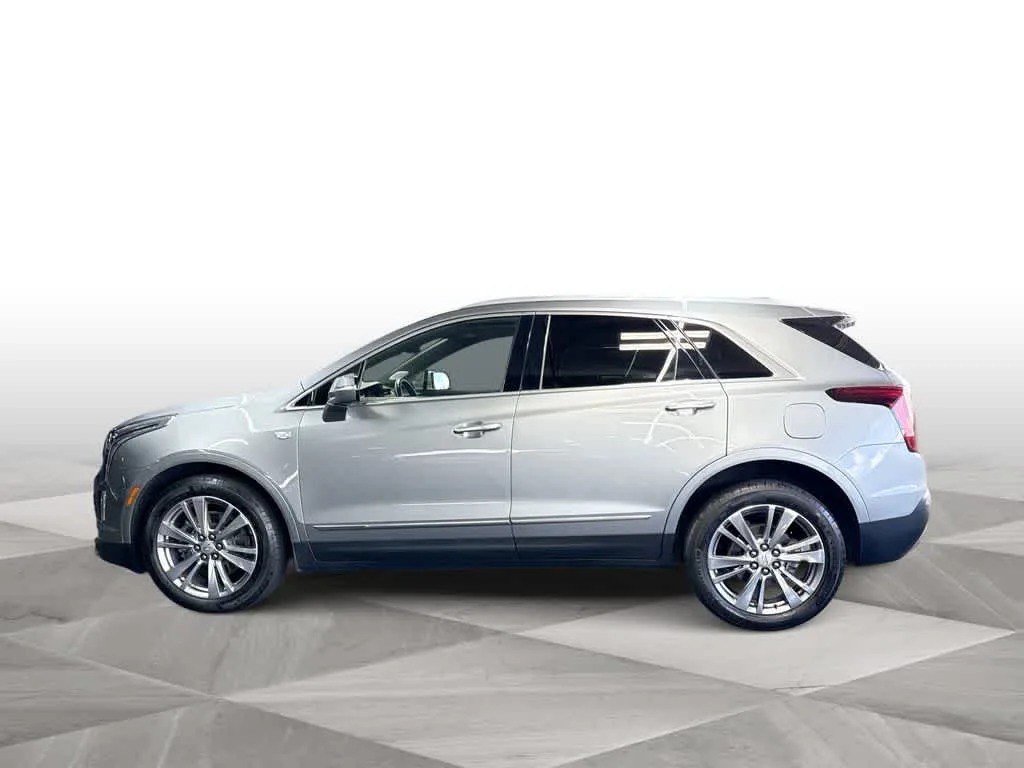 2024 Cadillac XT5 AWD Premium Luxury photo 5