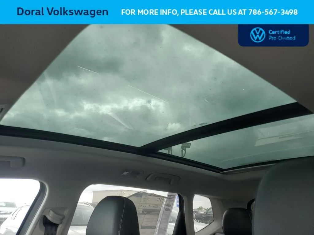 2024 Volkswagen Taos SE photo 22