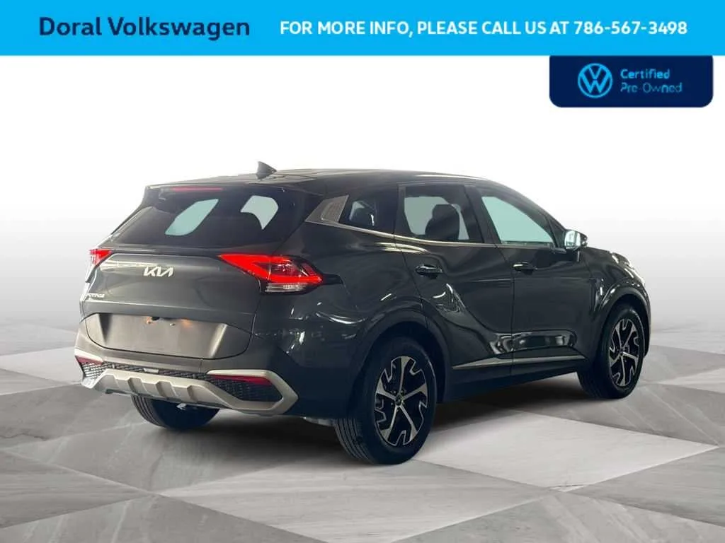 2024 Kia Sportage EX photo 8