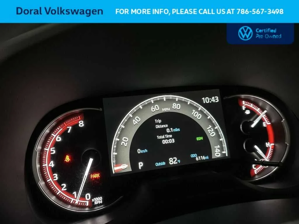 2025 Toyota RAV4 XLE photo 16