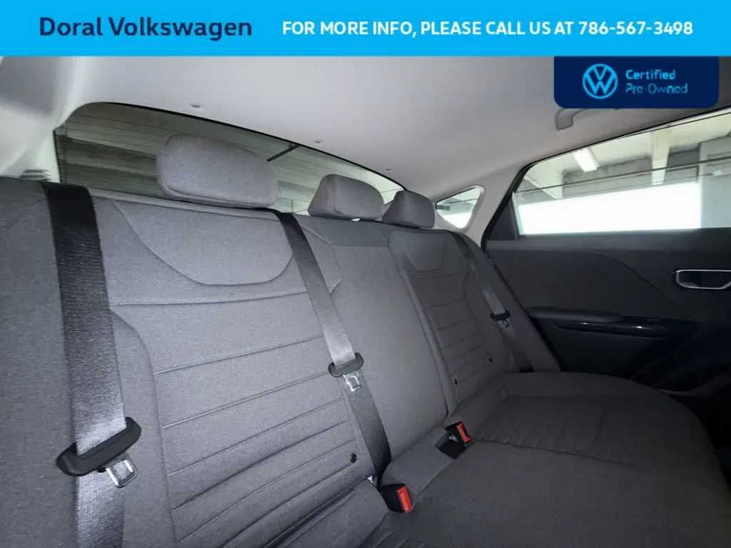 2025 Kia K4 EX photo 26