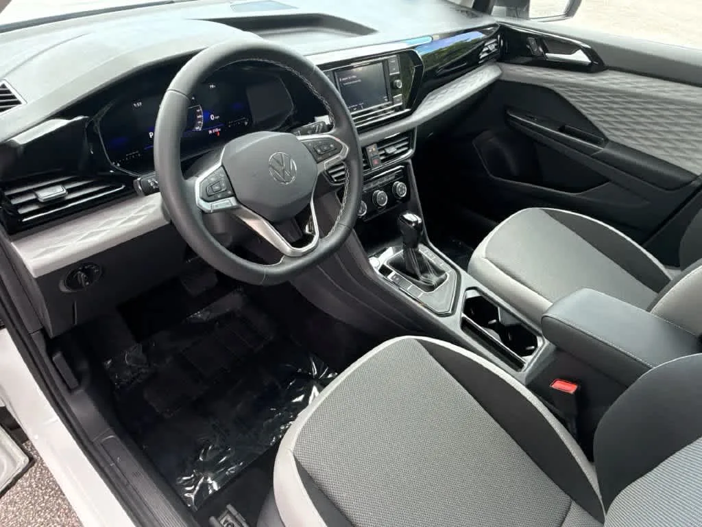 2023 Volkswagen Taos S photo 13