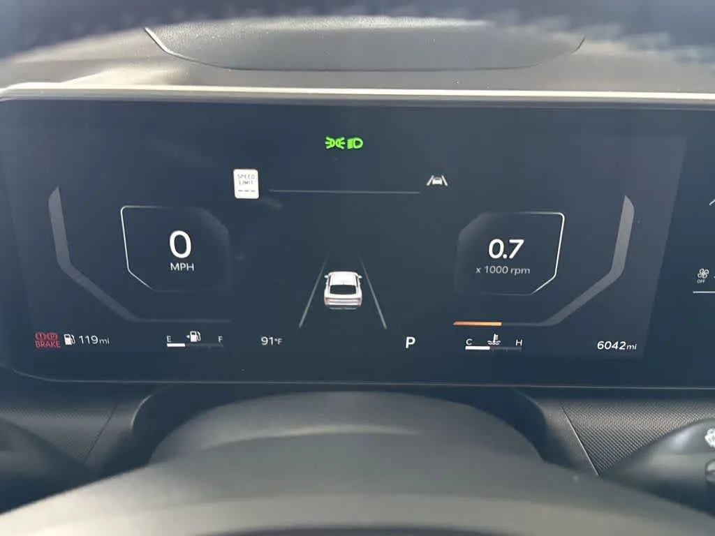 2025 Kia K4 EX photo 16