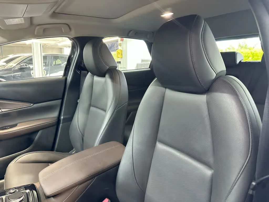 2021 Mazda CX-30 Turbo Premium Package photo 14