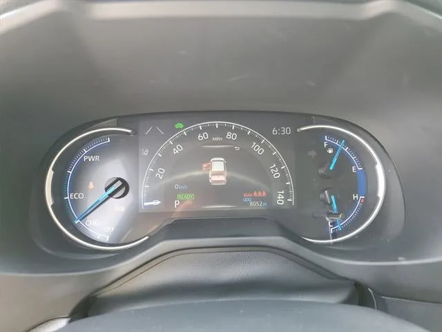 2024 Toyota RAV4 Hybrid LE photo 21