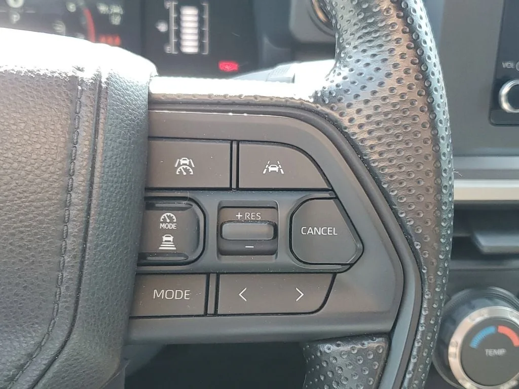 2025 Toyota Tacoma SR5 photo 23