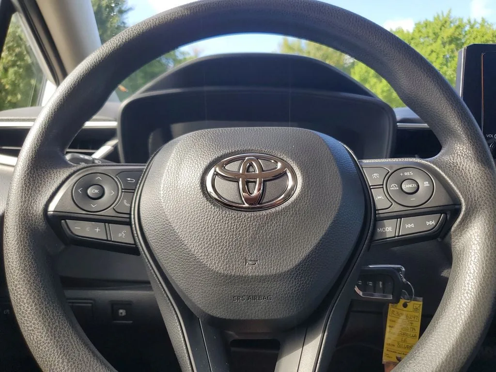 2024 Toyota Corolla Hybrid LE photo 22